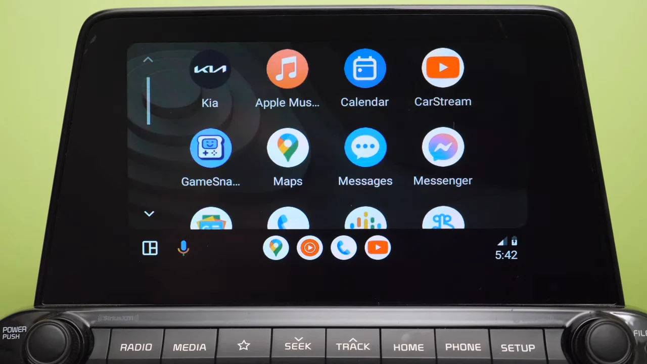youtube-android-autoya-geldi-ama-video-izlemek-icin-degil-g9mtxUGx.webp